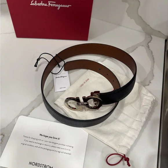 New Salvatore Ferragamo Reversible and Adjustable Gancini belt (blk and brwn) - Picture 8 of 14
